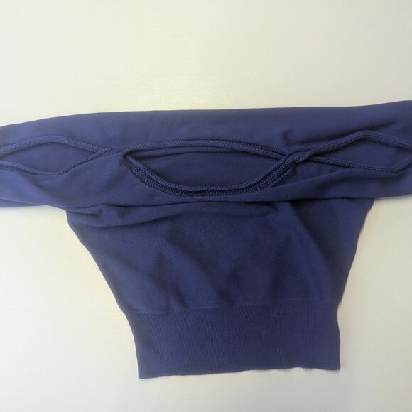 Trina Turk Size Small Periwinkle Cold Shoulder Sweater - Picture 9 of 13